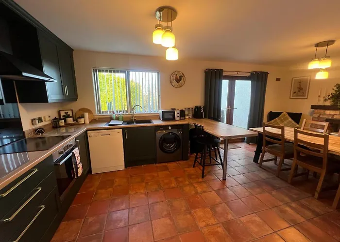 Whitepark Cottage - Your Home Away From Home